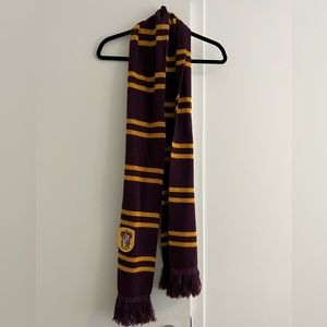 Like New Harry Potter scarf (adult) - Gryffindor